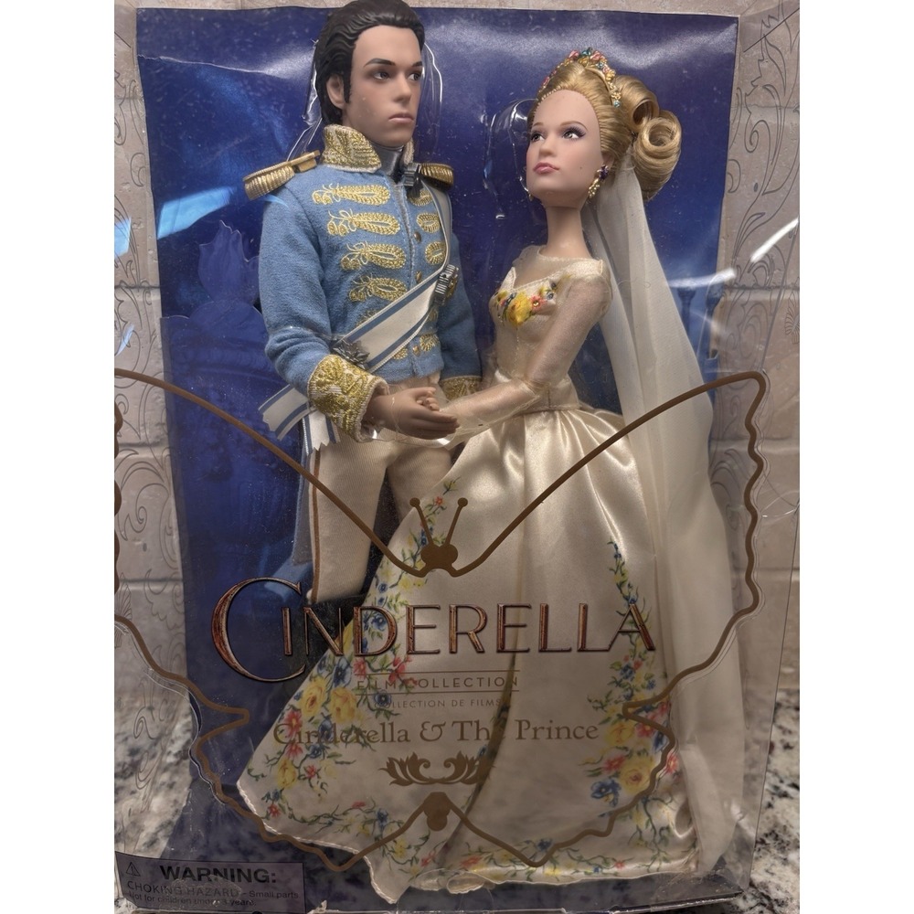 Disney Store Cinderella & The Prince Live Action Movie Doll Set Film NRFB Wear